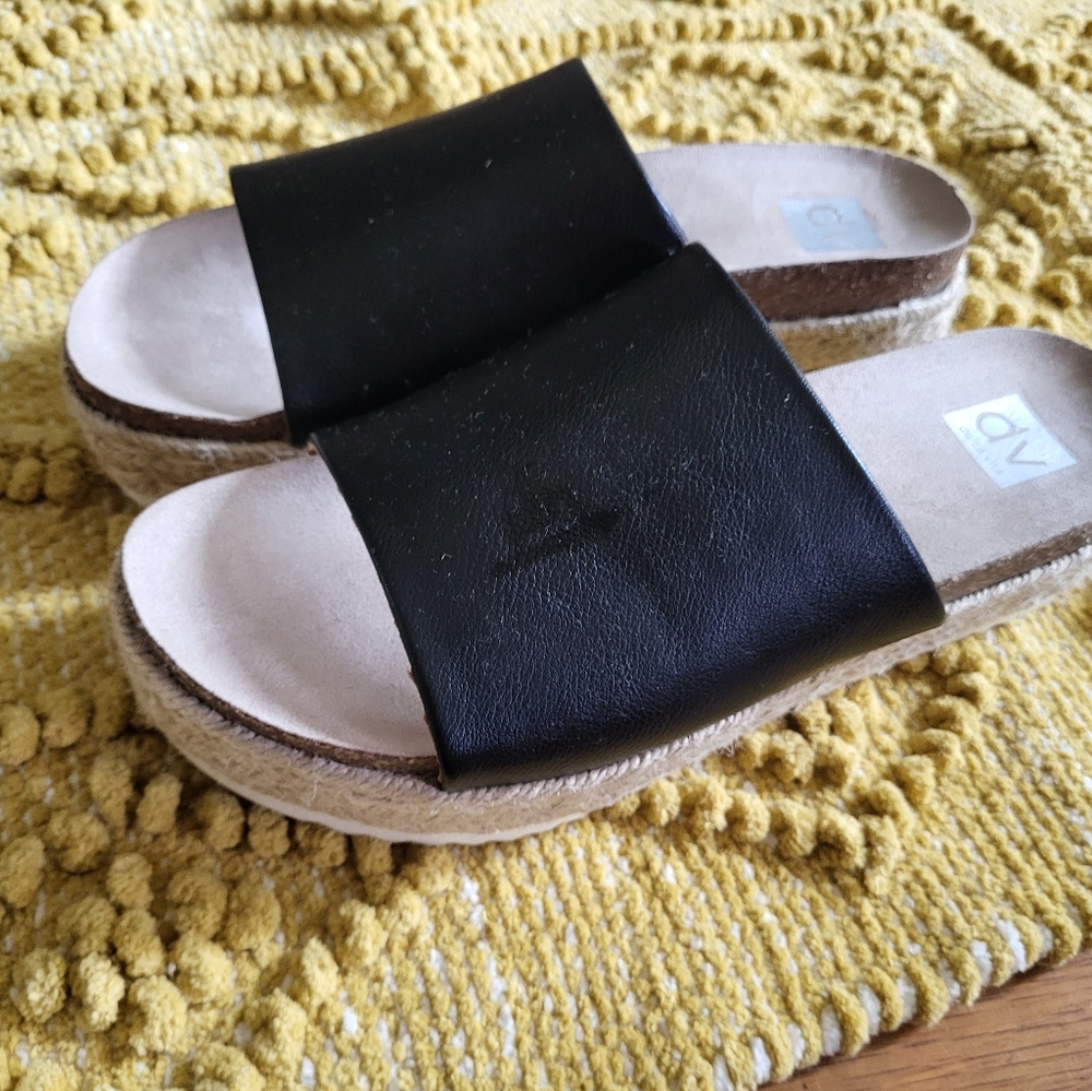 Dolce Vita Womens Black leather slides